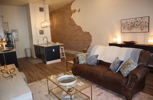 Columbia Apartment | Upscale Apartment in the Heart of Downtown Columbia!