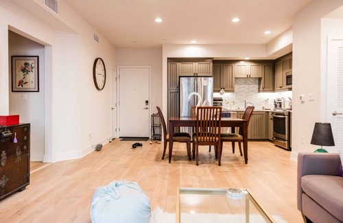 Rolling Hills Estates Condo | Upscale Condo - Gym, Game Room, Coffee Shop
