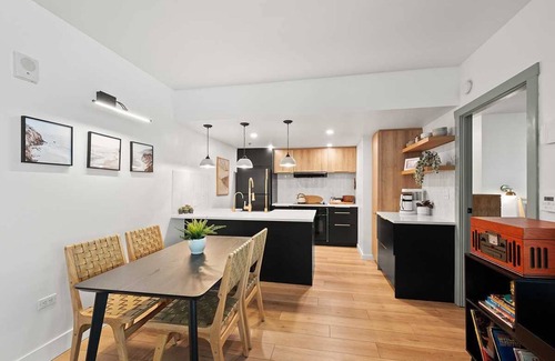 Downtown San Diego Condo | Upscale Condo in Little Italy