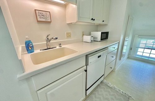 Concord Apartment | Upscale Cozy Getaway w/Fire Pit