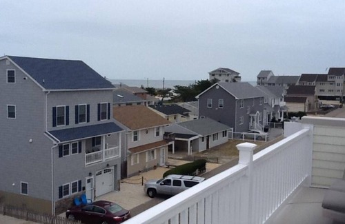 Seaside Heights House | UPSCALE Deck House! Last minute cancellation Great Price 3,995.00 RR#22-065