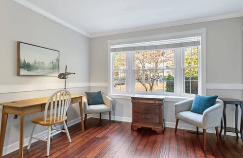 Cary House | Upscale|Dog Friendly|PNC|NC State|Fenton