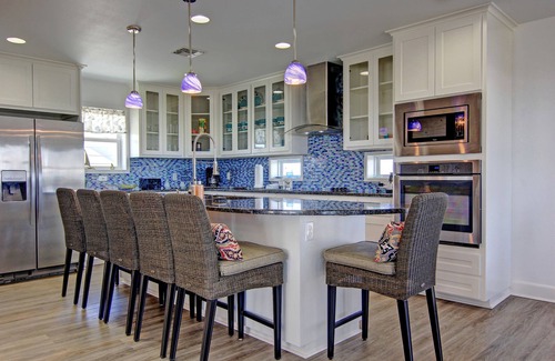 Port Aransas House | Upscale home! Beach Access! Community Pool