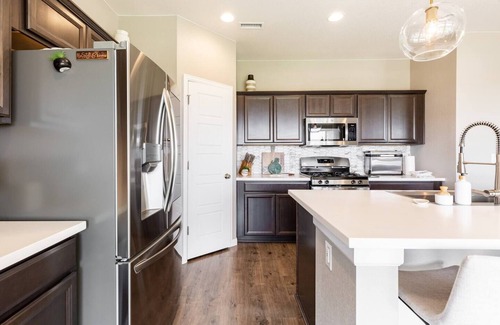 Watkins House | Upscale Home w/King Bed near Denver International Airport and Gaylord Rockies