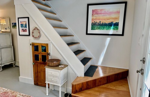 Rocky Point House | Upscale in Rocky Point