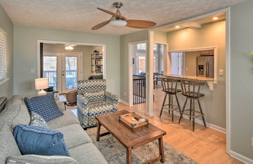 Lake Ranch Estates Cabin | Upscale Lakefront Retreat w/ Dock and 2 Decks!