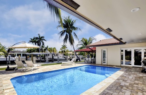 Pompano Isles House | Upscale, luxurious WATERFRONT pool home.