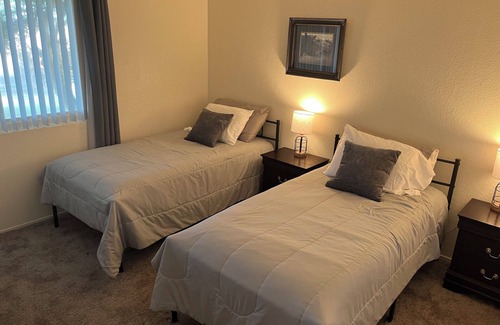 Rancho Cordova Apartment | Upscale Midterm Rental Experience Apt En