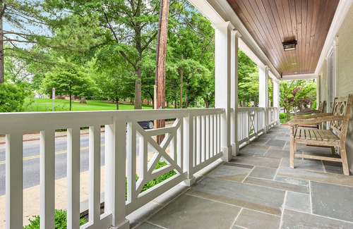 Historic District House | Upscale multi-level retro home with large deck, washer/dryer, and lovely patio