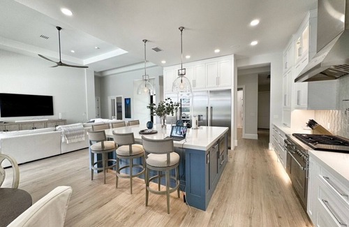 The Majors House | Upscale/Newly Renovated, 4 bed, heated pool, in Majors w/Player's Club access
