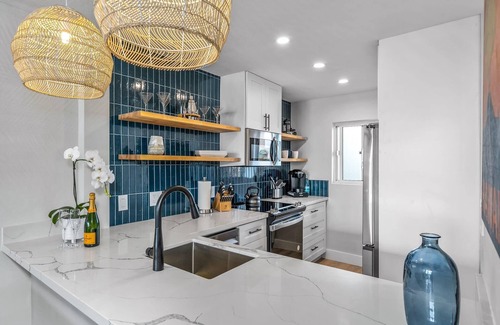 Kihei Apartment | Upscale Oceanfront Penthouse Vistas
