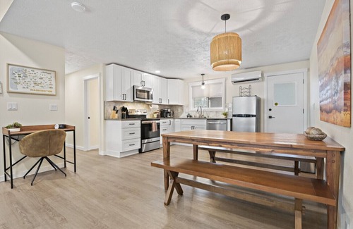 Spokane House | Upscale Rockwood Boho Townhouse
