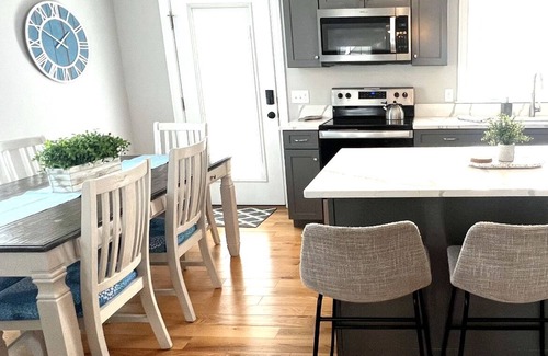 Old Orchard Beach House | Upscale Spacious OOB Beach House - Seasonal Heated Pool