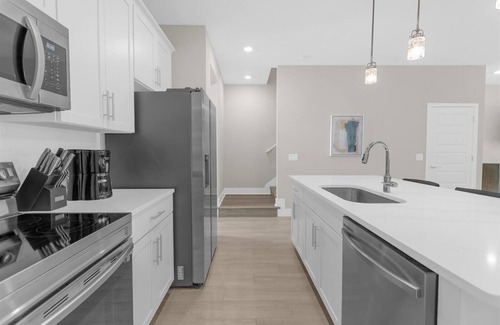 Reunion Condo | Upscale Townhome near Disney with Resort & Waterpark Access - 7841SD