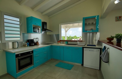 Riviere-Salee Villa | Upscale villa with swimming pool (MQRS07)