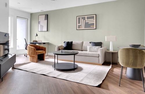 Walnut Creek Apartment | Upscale Walnut Creek 1BR w/A/C & W/D, near BART, by Blueground