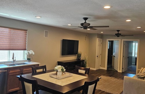 Centerville Apartment | Upstairs 3-bedroom mother inlaw apartment in wonderful Centerville with AC