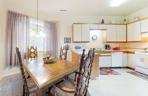 Florence Apartment | Upstairs Apartment with River Views, Free WiFi, A/C, & Beach Nearby