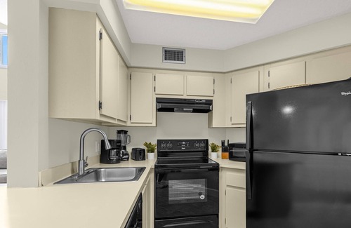 Ventura Apartment | Upstay 2BR Family Condo Ventura Golf Country Club