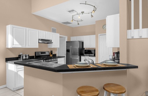 Crescent Lakes House | Upstay Home w Pool, Hot Tub & Patio - Pet Friendly