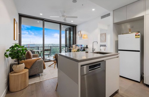 Brisbane Central Business District Apartment | Uptown Casino Stay Near River & Arts