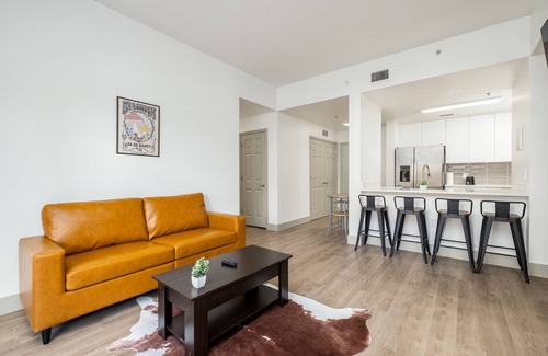 Third Ward Apartment | Uptown's Elite- 4BR Luxury Oasis