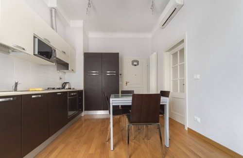 Historic Center Apartment | UR-NEST Marconi 2B