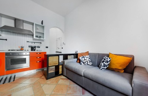 Santo Stefano Apartment | UR-NEST Matteucci, one bedroom apartment