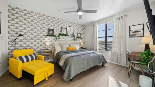 Tampa Apartment | Urban 2br2ba Gem-near Airport #2
