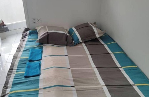 Quartier du Pont-de-Flandre Apartment | Urban apartment