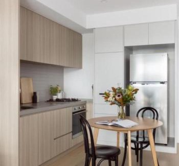 Clayton South Apartment | Urban Clayton South Apartment
