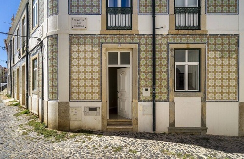 Olivais Apartment | Urban Comfort: 1-BR near Airport & Train Station