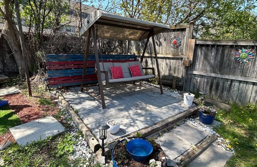 Kingston House | Urban Costal Getaway