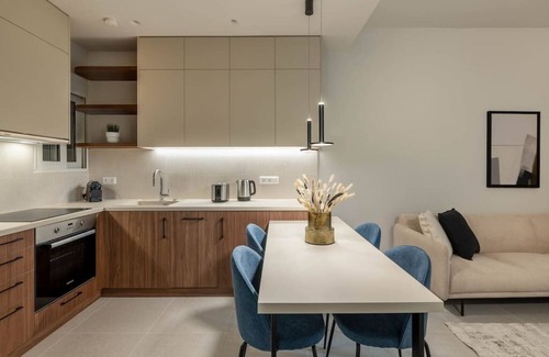 Pangrati Apartment | Urban Elegance 2BR Apartment in Pagrati