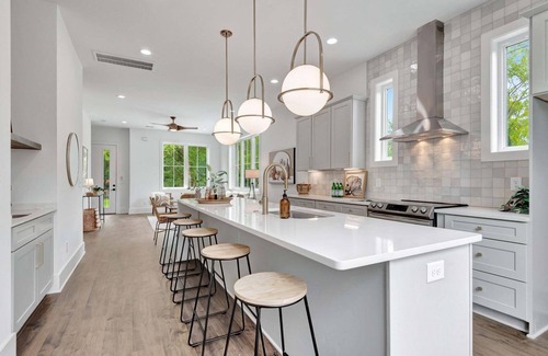 Haynes Area House | Urban Elegance: Nashville Rooftop Townhome with Skyline Views