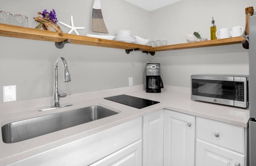 Downtown St. Petersburg Apartment | Urban Escape/5 blks DT St Pete