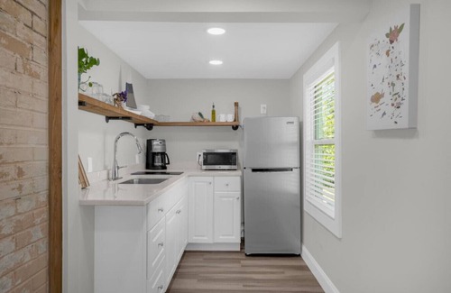 Downtown St. Petersburg Apartment | Urban Escape/5 blks DT St Pete