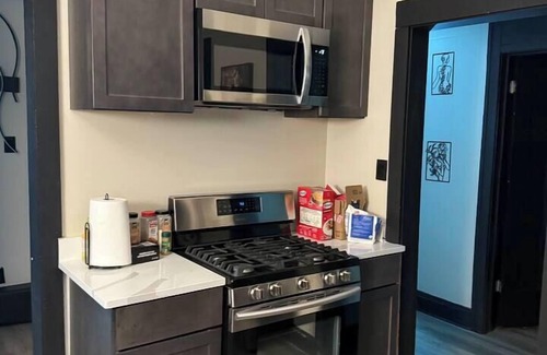 South Shore Apartment | Urban Family one block away from the lake and golf course.