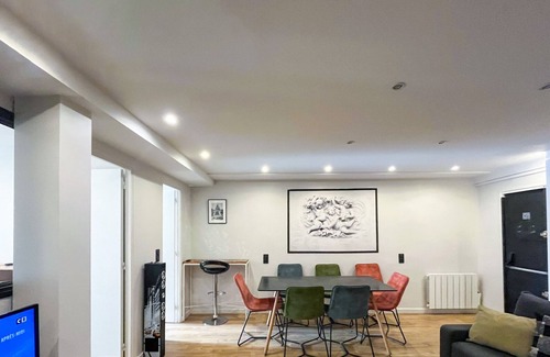3rd Arrondissement Apartment | Urban Flat 120 - Pretty 3BDR Flat in Le Marais