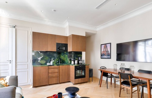 Faubourg-du-Roule Apartment | Urban Flat 141 - Beautiful Flat Triangle d'Or Champs-Elysees