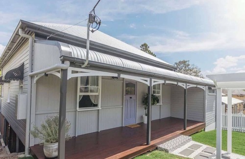 Brisbane House | Urban Getaway Central Cottage