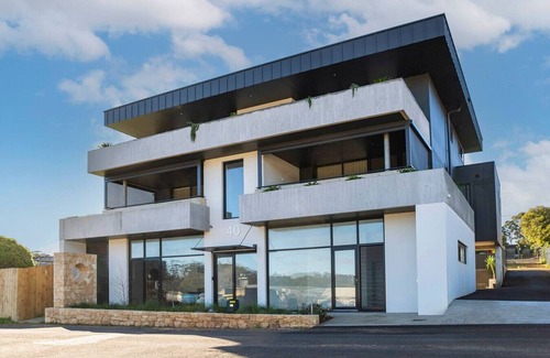 Margaret River Apartment | Urban Haus: Apartment In The Heart Of Margaret River