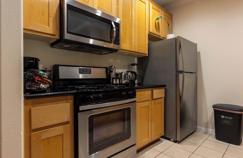 Downtown Los Angeles Apartment | Urban Haven at Orsini