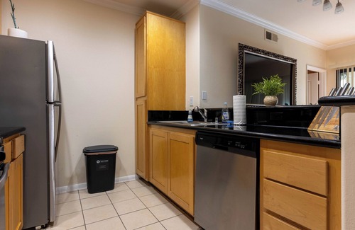 Downtown Los Angeles Apartment | Urban Haven at Orsini