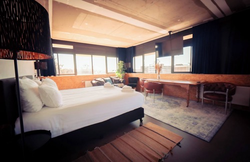 Plaspoelpolder Hotel | Urban Hotel The Golden Stork