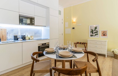 Centro / Baixa Apartment | Urban House Marquês - E - by LovelyStay