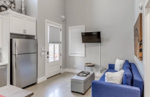 Central Oklahoma City House | Urban-Modern Bungalow in Wheeler District close to Downtown