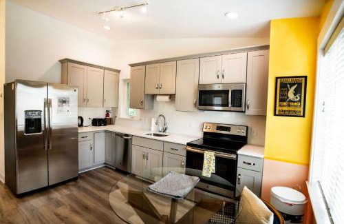 North Charlotte House | Urban Nest Guest House