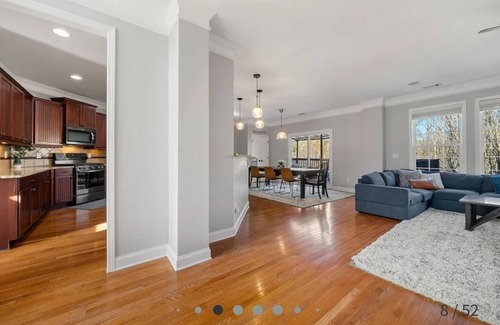 Church Street House | Urban Oasis: Executive Elegance minutes from anything your heart desires!