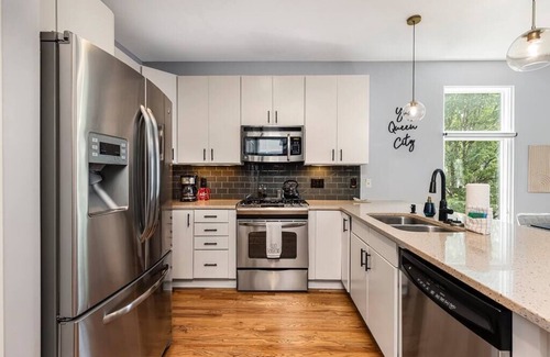 Third Ward Condo | Urban Oasis in Uptown Charlotte
